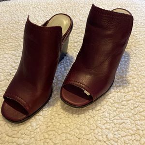 NWT Burgundy 1 State Burgundy Mules